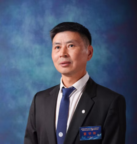 董学栋